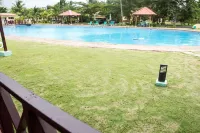 Praia Accommodation - piscine