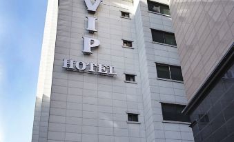 Yeongdeungpo VIP Hotel