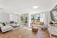 Burleigh Beach Tower