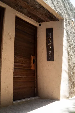 La Maria Hotel Boutique Отели в г. Лухан де Куйо