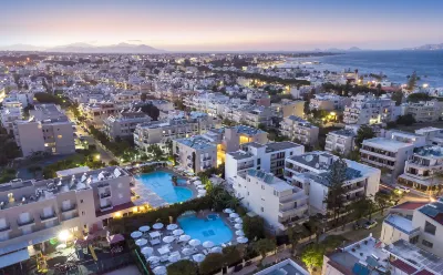 Peridis Family Resort Hotel in zona Odeon romano di Kos
