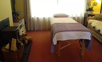 A. B&B - Glastonbury