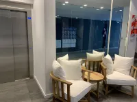 Monroe Suites Hotels in Vicente López