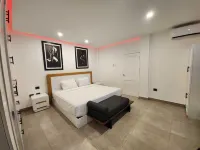 Praga Apartments Hotel di 