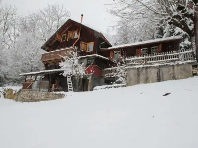 Chalet in Rossinière with Sauna and Mountain Views
