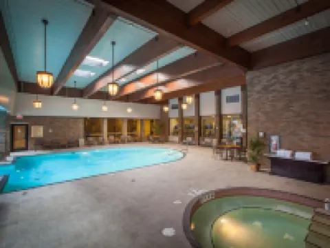 DoubleTree by Hilton Hotel Pittsburgh - Green Tree Hotels in Pittsburgh