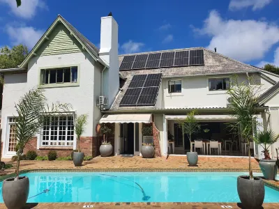Wild Olive Guest House Hotels in Rondebosch