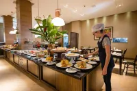 Hotel Bahamas - breakfast