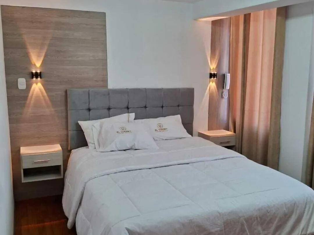 Hotel El Virrey Suite - Espinar