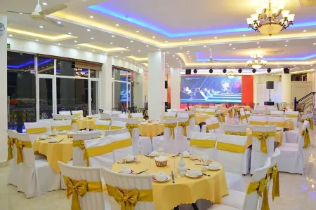 Mạnh Tuấn Hotel Mộc Châu - by BAY LUXURY Отели рядом с достопримечательностью «moc chau»