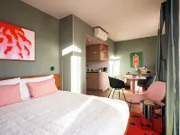 Numa Lisbon Anjos