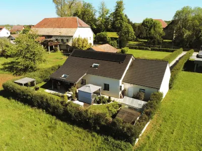 Au Ch'ti Suisse Hôtels à : Villersexel