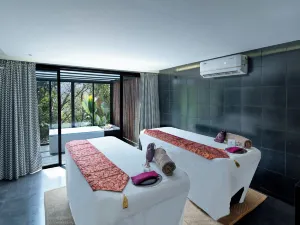Canary Islands Resort & Spa