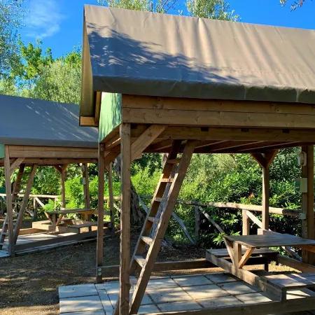 Hostel & Glamping Santa Fortunata Отели рядом с достопримечательностью «Пляж Петерс»