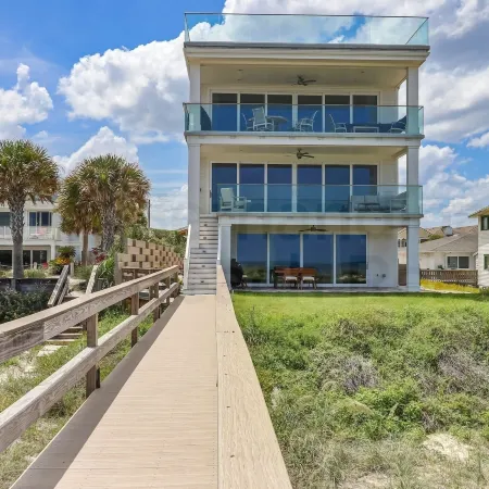 226 SF 2nd Floor Townhouse
