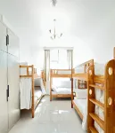 Alphatel Hostel - Dubai World Trade Centre