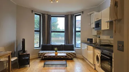 Westciti Chatsworth Road Apartments