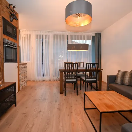 Domizil Alpine Retreat 15 With Balcony