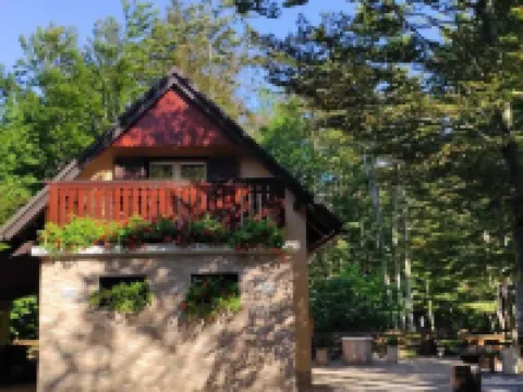 Idyllic holiday home Hotels in Bribir