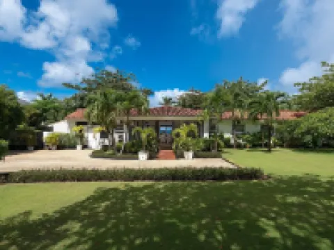 Freyers Well Bay House by Bluescape Hotels in Checker Hall