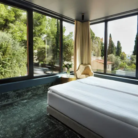 EZE Beach Residence