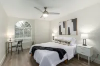 5BR Citrus Estate Sleeps 13 Free Htd Pool Gameroom