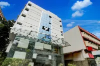 Stylish & Modern Stays at Palette River Front