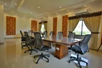Harbour Hotels Hotels in Kodungallur