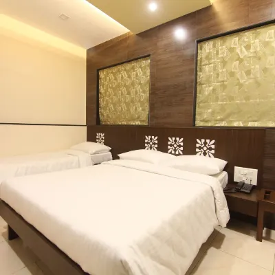 City Guest House - Dadar Hotels near Sewri Fort
