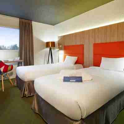 Kyriad Clermont Ferrand Nord - Riom Rooms
