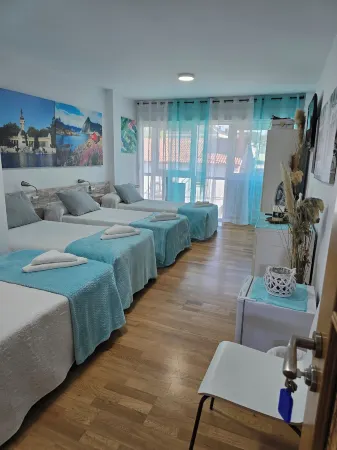 Pensión Myrian Отели в г. Salceda