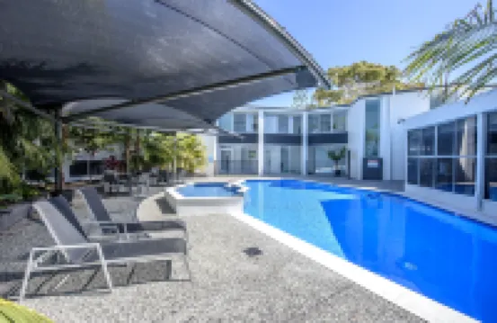 Palm Court Motor Inn