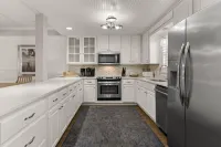 Cozy Townhome with Bunk Room and Golf Cart Access - Charming Coastal Retreat