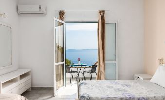 Four-Bedroom Villa Eleni by Konnect, with Private Pool & Stunning Seaview