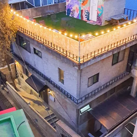 Space Guesthouse