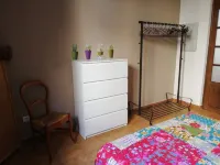 Appart F3, 75m2  on the ground floor with private access, assigned parking space