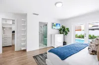 Spectacular Miami, 12 Miles from Downtown/ GameRoom/Heated P