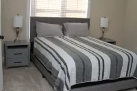 Cute Place 2yrs old near 2 Ski resorts, Many Wineries/Breweries, BR Parkway, .