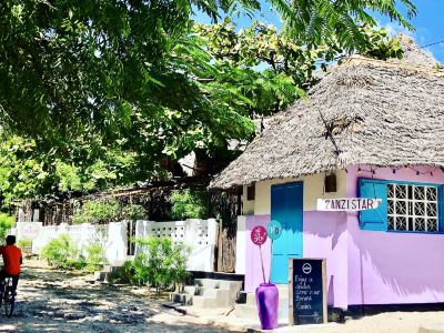 Zanzistar Lodge