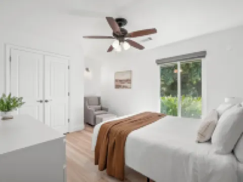 Fresno House - Pool + Arcade Games , Family Friendly!