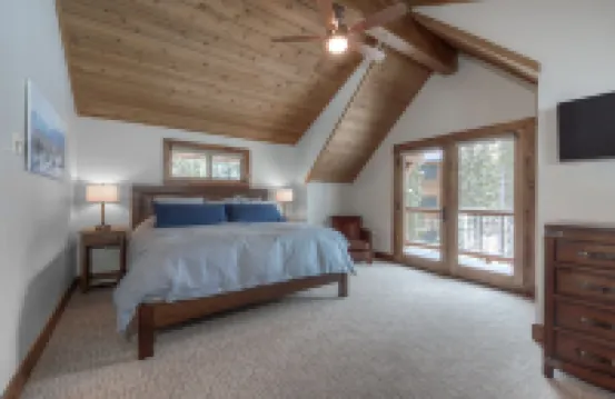 Luxury Home, Ideal Winter Ski-in/Ski-out or Summer Basecamp