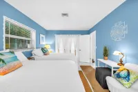 Rare Find! -East Boca Bliss - 1 mile to Beach 3-Bed 2 Bath home with Pool, Hotels near Regency Ct At Woodfield