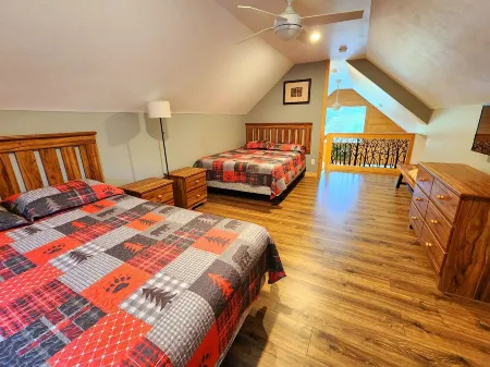 Catchin Crickets Near Pictured Rocks and Atv Trails!