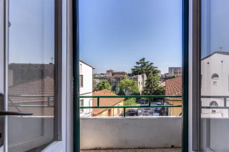 AwesHomeItaly - Pisa Park View Apartment