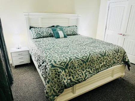 Luxury Golf Living With Pool View!! Отели рядом с достопримечательностью «World Golf Village»