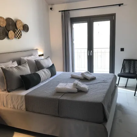 Deluxe 2Br Suite with Sea Views to Argostoli Bay