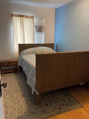 Cozy 1-bedroom +Hide a bed apartment in beautiful Mountain Home with WiFi, AC