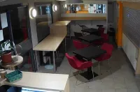 ENZO HOTEL 1er PRIX Hôtels à : Champeix