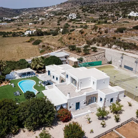 Villa Phos Paros