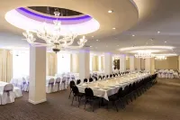 Donix Suites Hôtels à : Lare